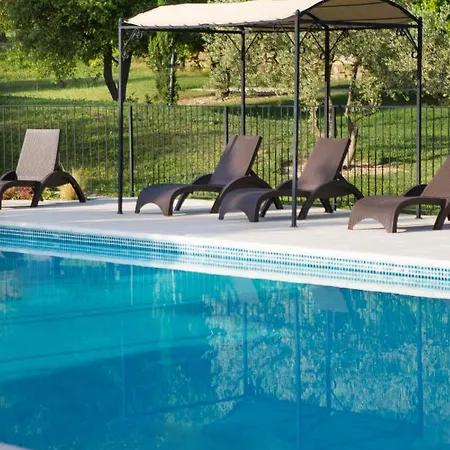 Ferienhaus Les Gites Du Clos Saint Michel & *